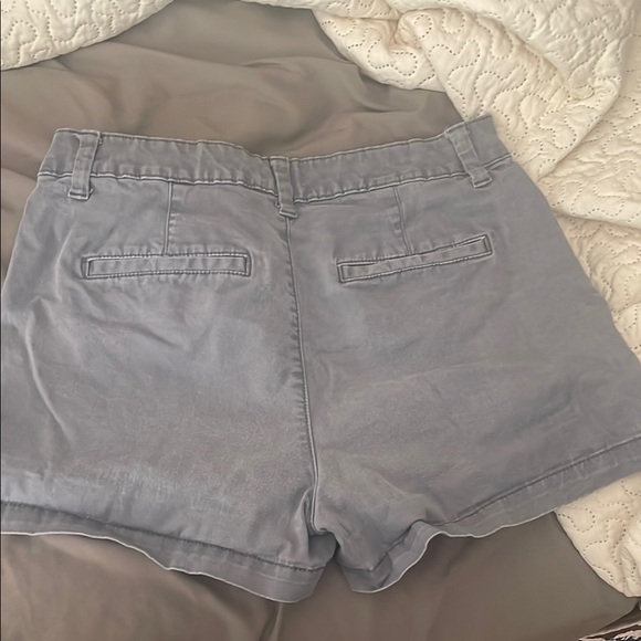 A New Day Gray Bermuda Shorts Cotton Blend Casual - Picture 3 of 3